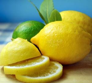 Как правильно потреблять лимон